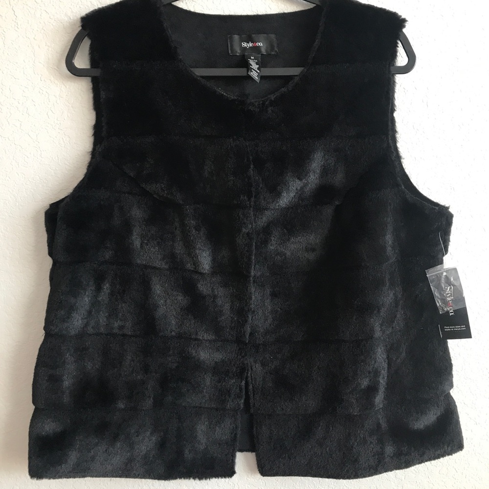 Style & Co Black Faux Fur Vest
